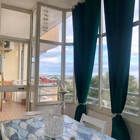Апартаменты Panorama In Baia